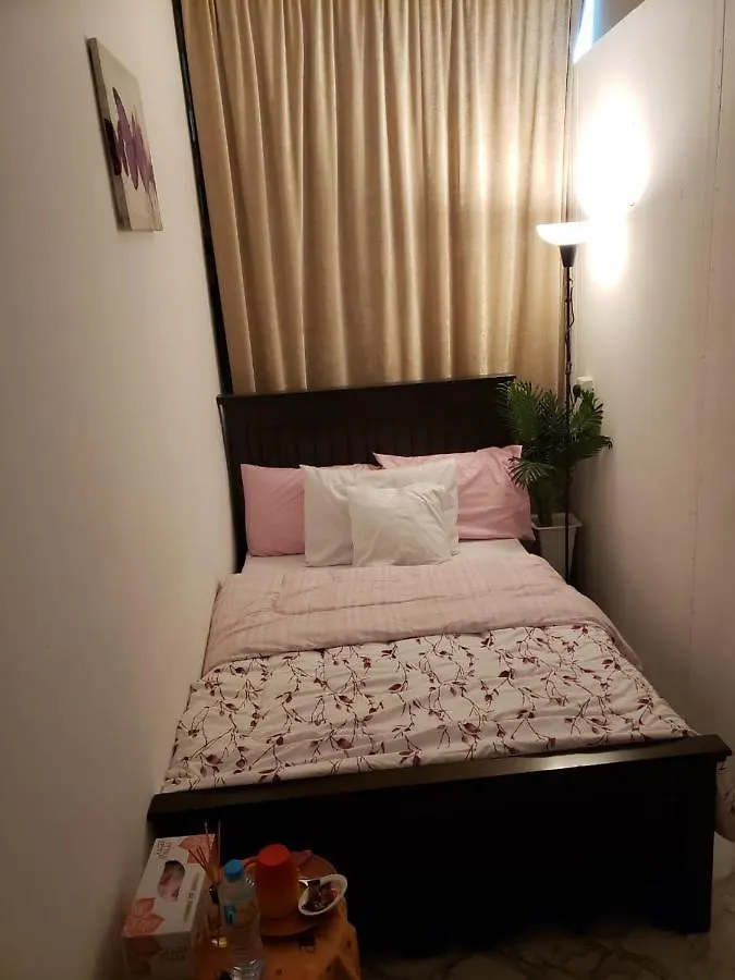 דירות אבו דאבי Comfy Zone 0*,  איחוד האמירויות הערביות
